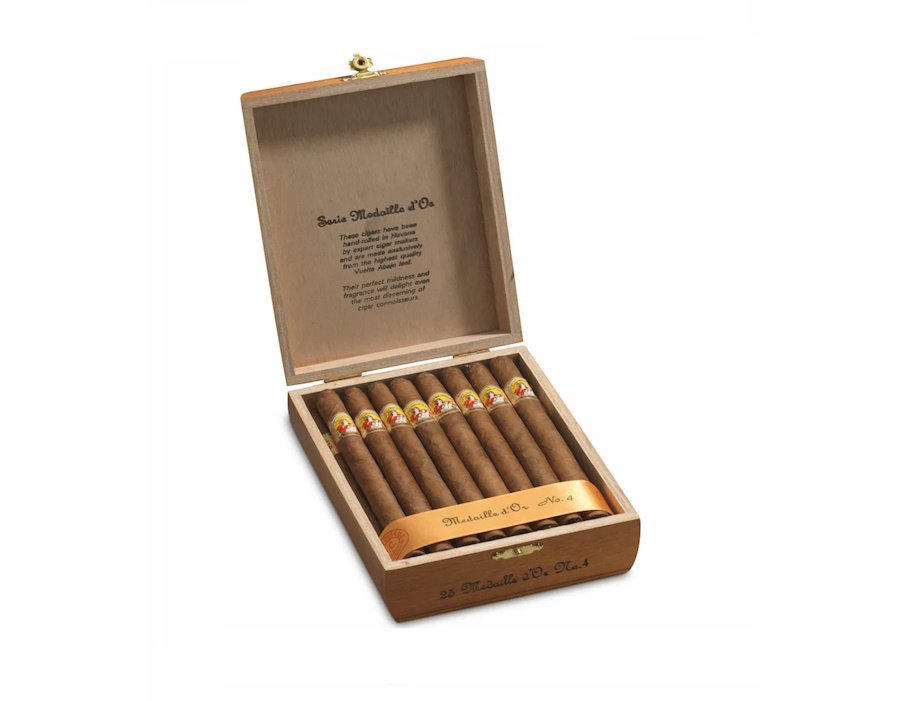 lagloriacubanamedailledorno4